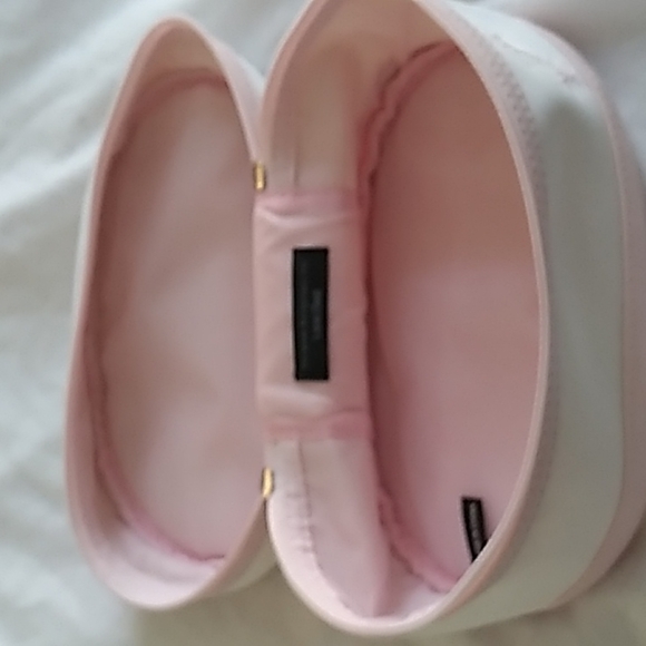 Lancome white and pink Cosmetic Bag - Picture 8 of 13